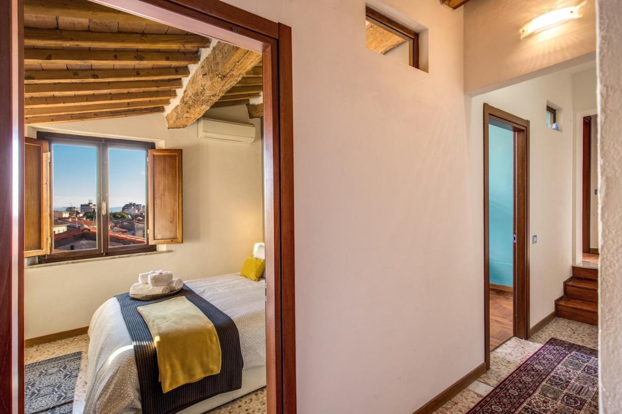 Aweshomeitaly - Lungarno Bellavista Penthouse Pisa Exteriör bild